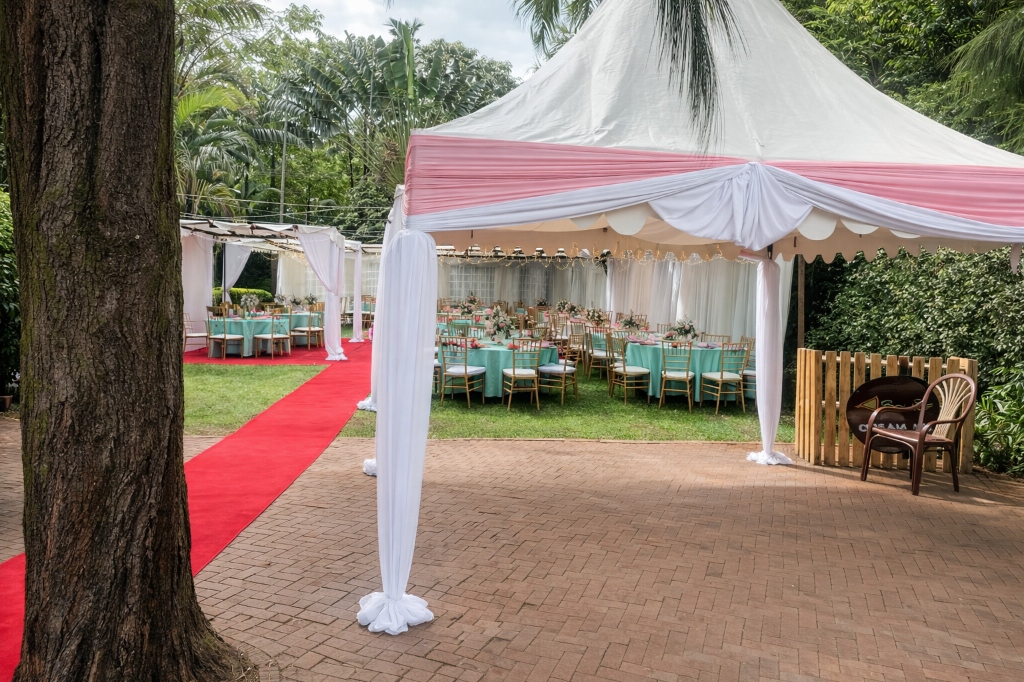 High Peak Tent Decor
